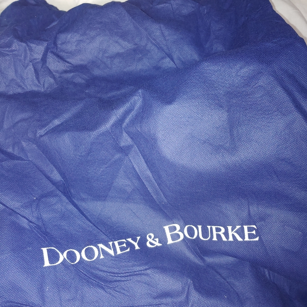Dooney & Bourke Large Bag - Picture 6 of 6